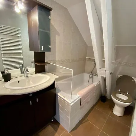 Duplex Au Centre D'aix Διαμέρισμα
